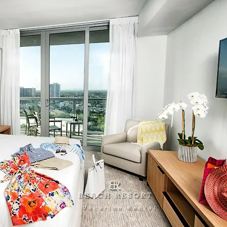Bwalk Resort Rentals Hollywood Extérieur photo
